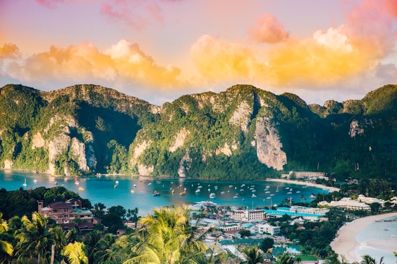 Thailand Phuket & Phi Phi Island Luxury Escape