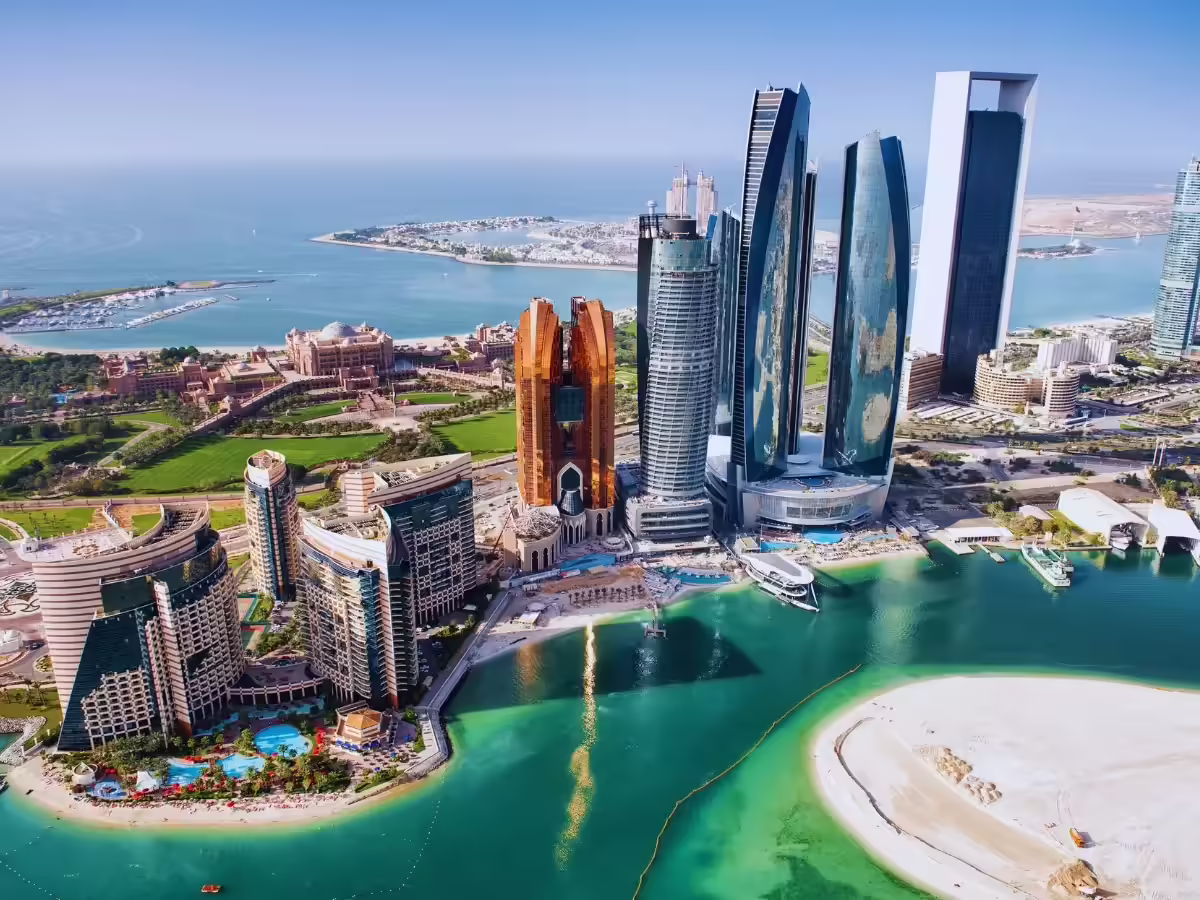 Abu Dhabi Palace & Desert Resort Luxury (Emirates Palace & Qasr Al Sarab)