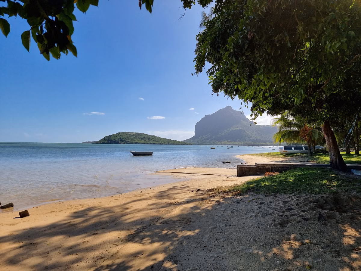 Outrigger Mauritius Beach Resort